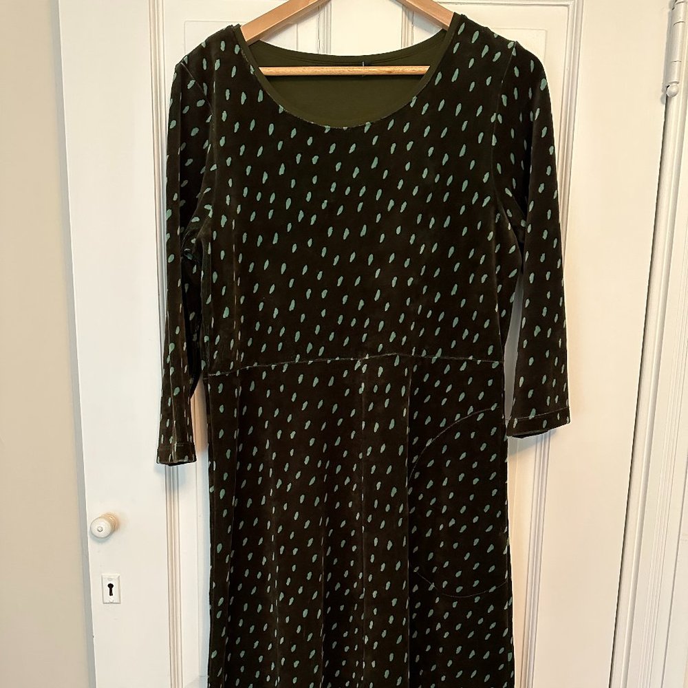 Olive/teal velvet dress from Gudrun Sjoden